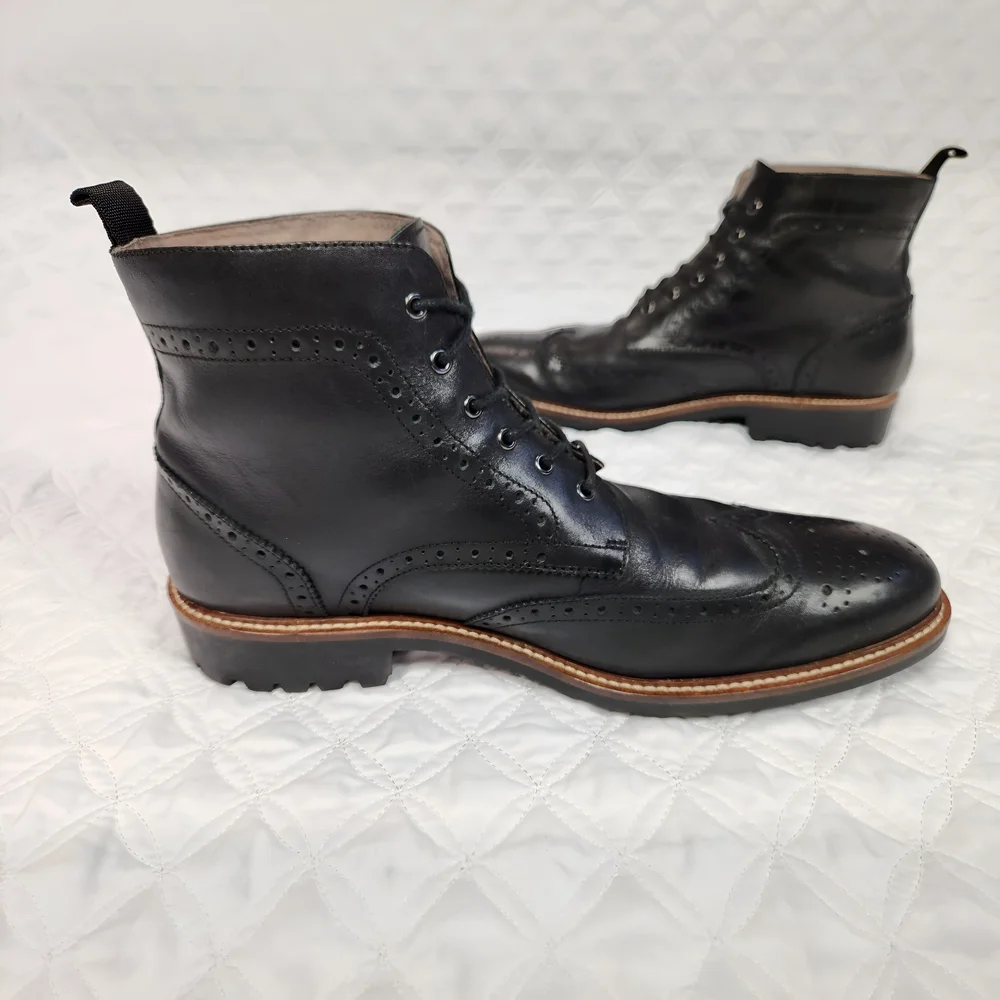 Banana Republic Genuine Italian Leather Black Brogue Wingtip Men's Boots 11.5 M - Picture 4 of 11